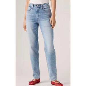 Levi’s high rise mom Jean size 26x29